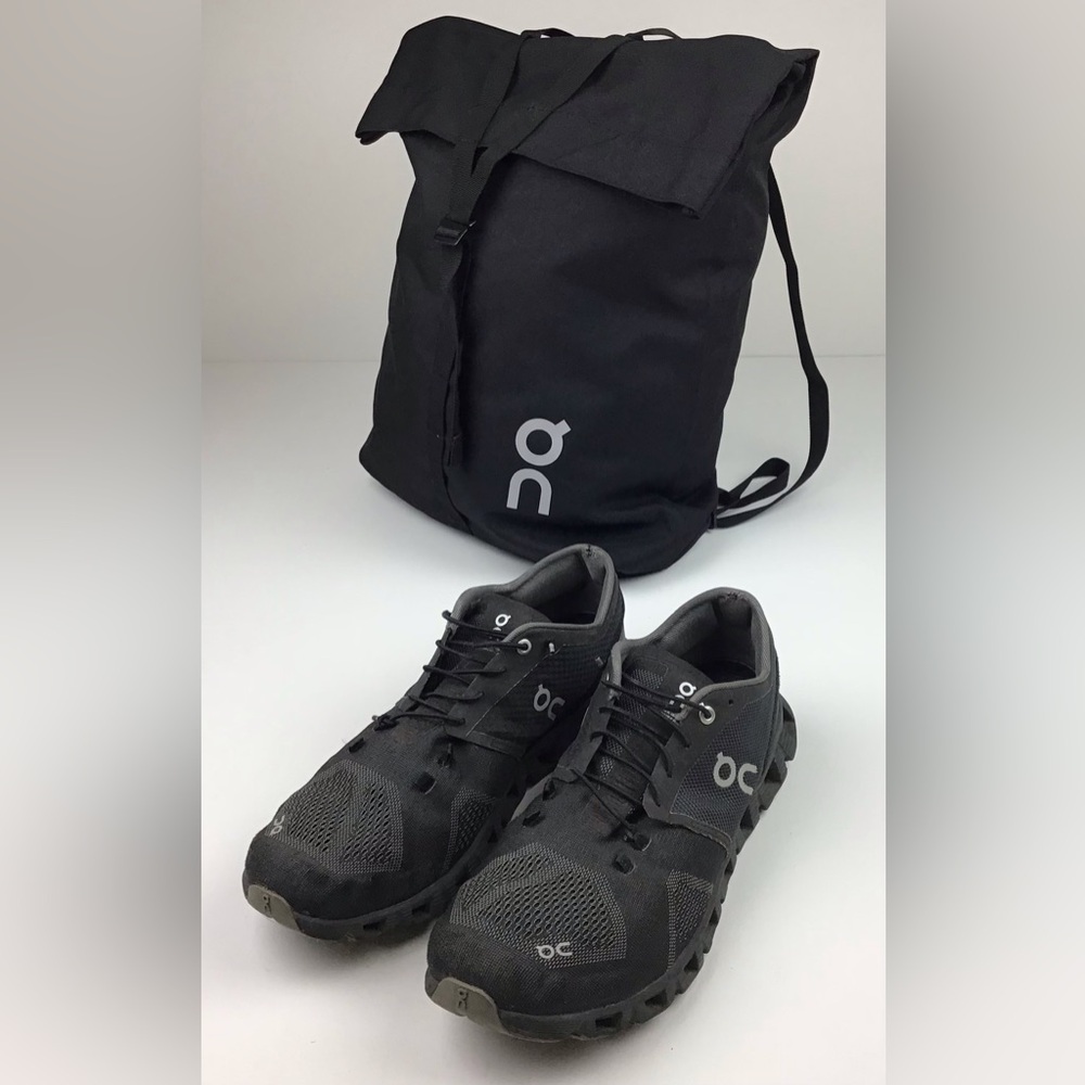 On Running backpack and shoes men’s 10.5 black